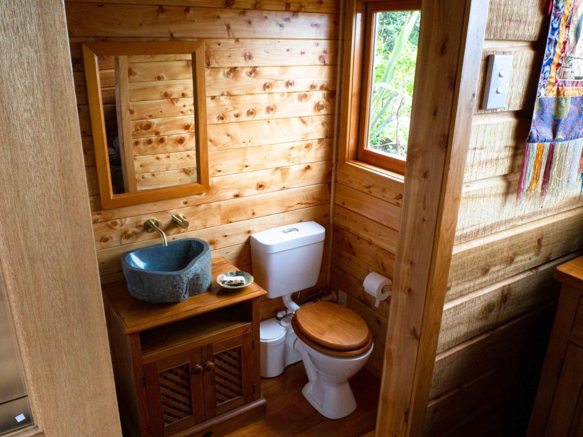 The Hermitage Solo Retreat Cabin Окленд Экстерьер фото